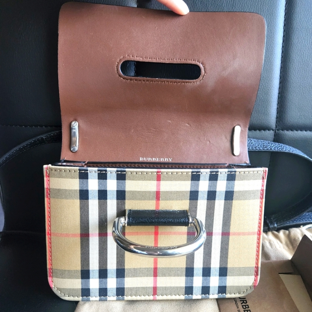 BURBERRY Goatskin Vintage Check Mini D-Ring Bag Black - Picture 11 of 16